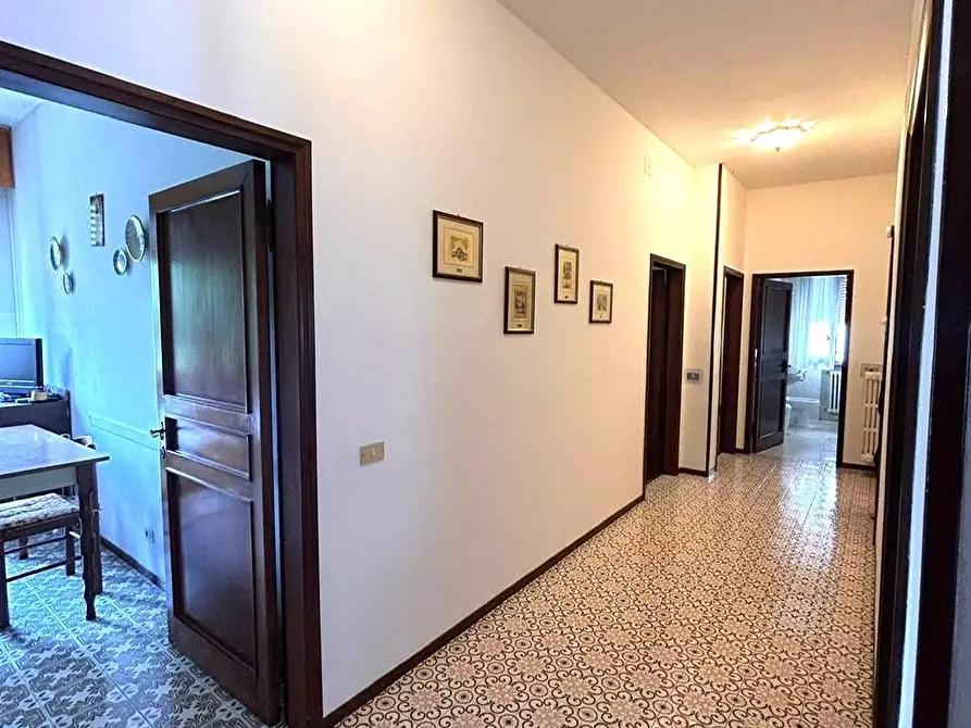 Immagine 10 di Appartamento in vendita  a Empoli