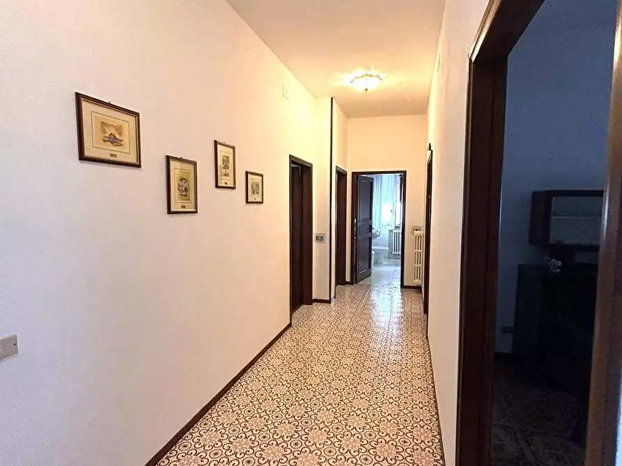 Immagine 8 di Appartamento in vendita  a Empoli