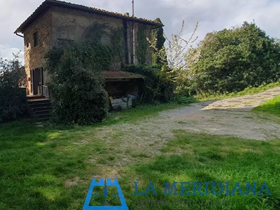 Immagine 46 di Casa colonica in vendita  a Lamporecchio