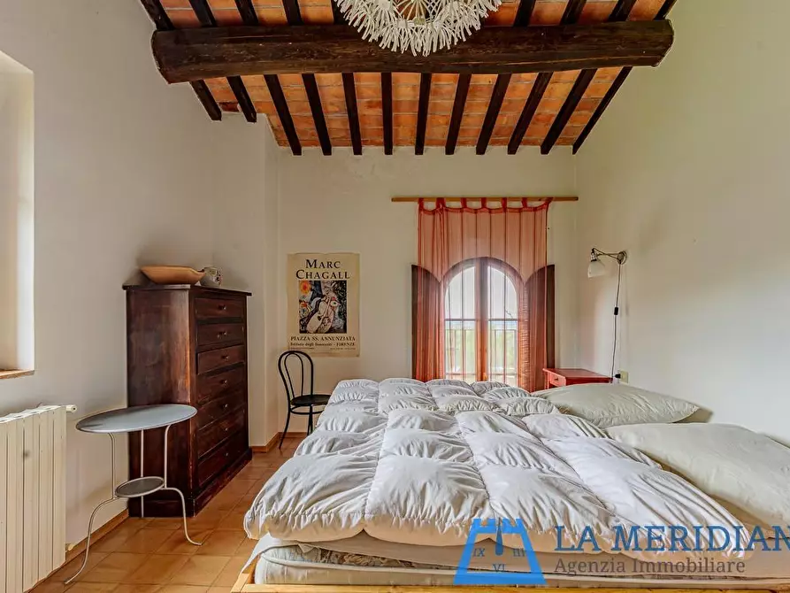 Immagine 8 di Casa colonica in vendita  a Lamporecchio