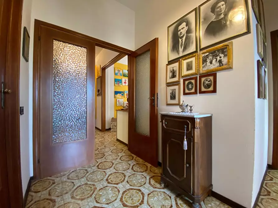 Immagine 15 di Appartamento in vendita  a Santa Croce Sull'arno