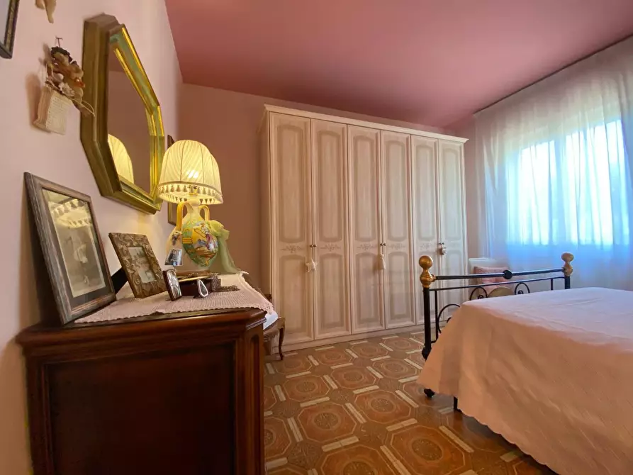 Immagine 29 di Appartamento in vendita  a Santa Croce Sull'arno