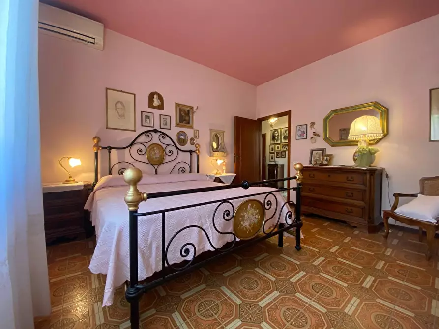 Immagine 26 di Appartamento in vendita  a Santa Croce Sull'arno