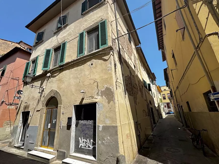 Immagine 2 di Appartamento in vendita  a Pisa