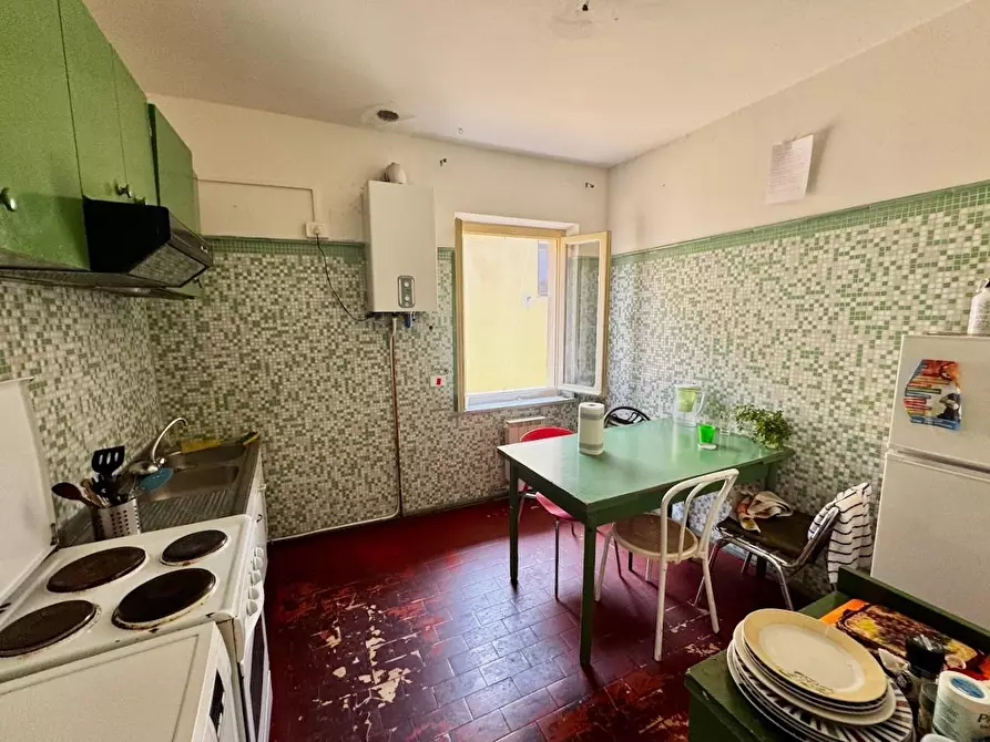 Immagine 4 di Appartamento in vendita  a Pisa