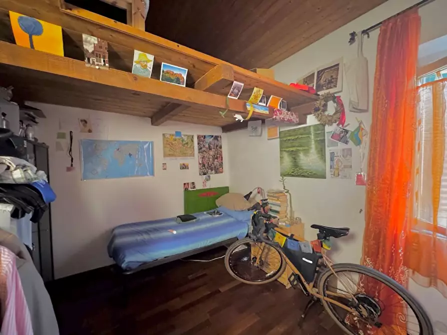 Immagine 16 di Appartamento in vendita  a Pisa