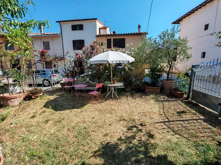 Immagine 34 di Terratetto in vendita  a Cascina