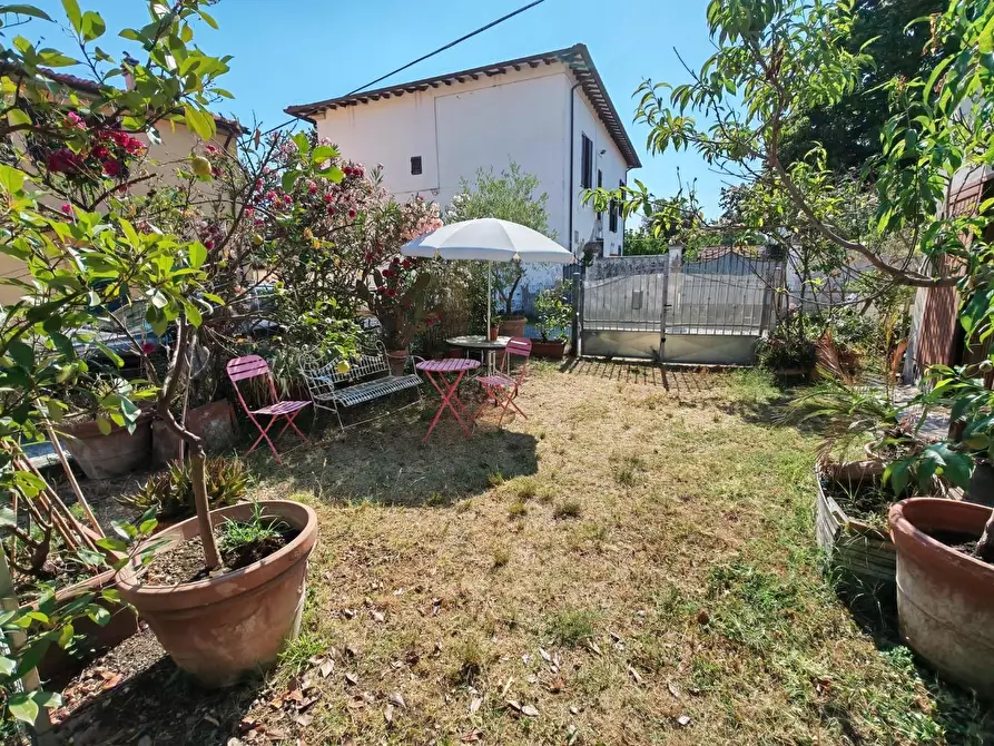 Immagine 32 di Terratetto in vendita  a Cascina