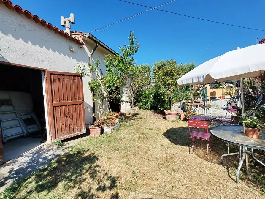 Immagine 31 di Terratetto in vendita  a Cascina