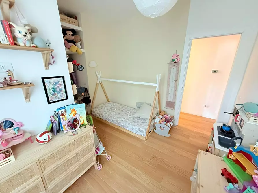 Immagine 24 di Appartamento in vendita  a Massa