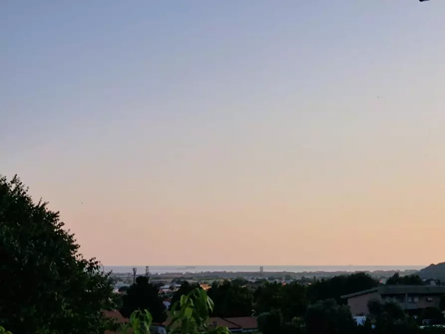 Immagine 26 di Appartamento in vendita  a Massa