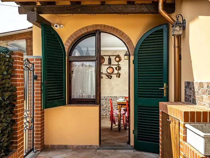 Immagine 1 di Terratetto in vendita  a Palaia