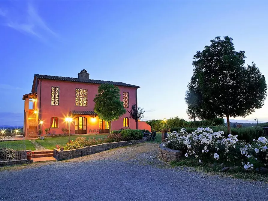 Immagine 1 di Casa colonica in vendita  a Cerreto Guidi