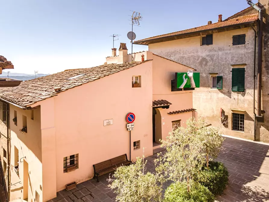 Immagine 4 di Appartamento in vendita  a Peccioli