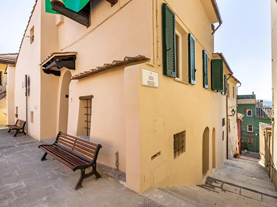 Immagine 3 di Appartamento in vendita  a Peccioli