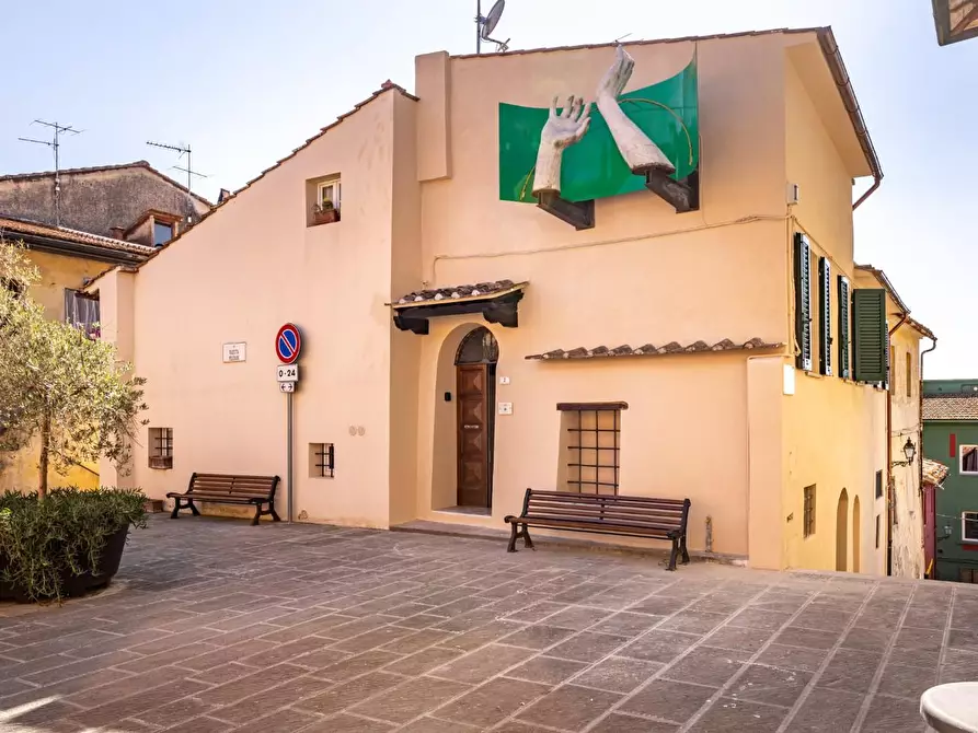 Immagine 1 di Appartamento in vendita  a Peccioli