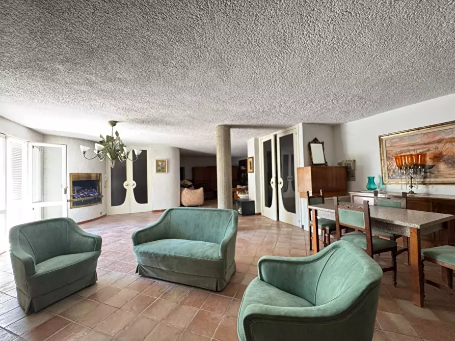 Immagine 78 di Villa in vendita  a Empoli