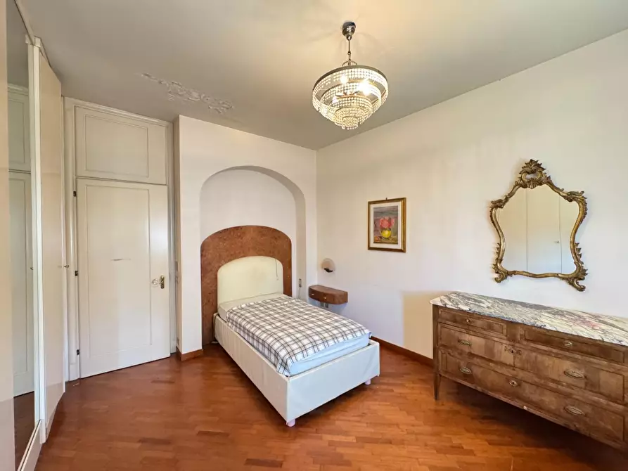 Immagine 59 di Villa in vendita  a Empoli