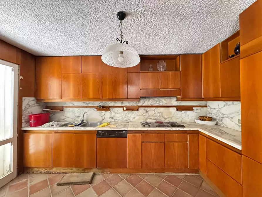 Immagine 82 di Villa in vendita  a Empoli