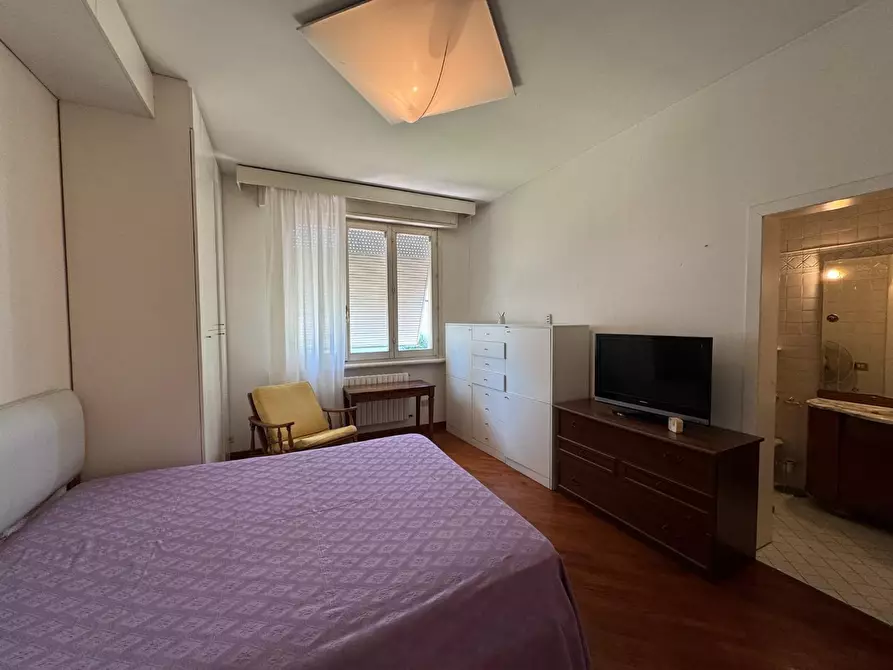 Immagine 46 di Villa in vendita  a Empoli