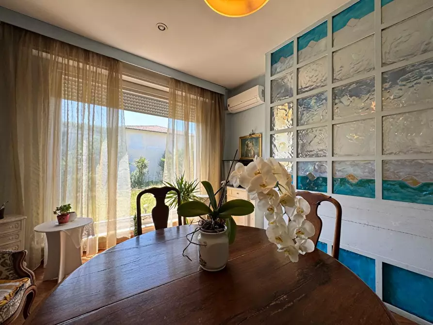 Immagine 33 di Villa in vendita  a Empoli