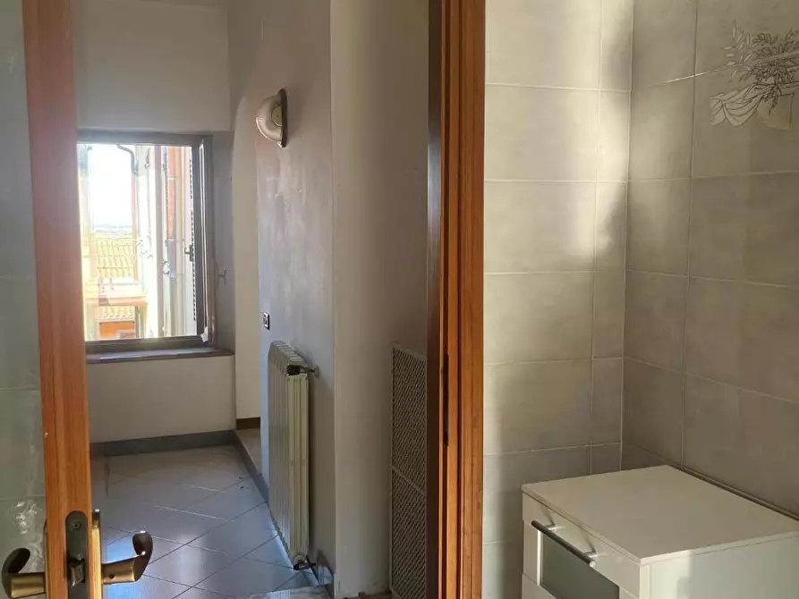 Immagine 13 di Terratetto in vendita  a Massa