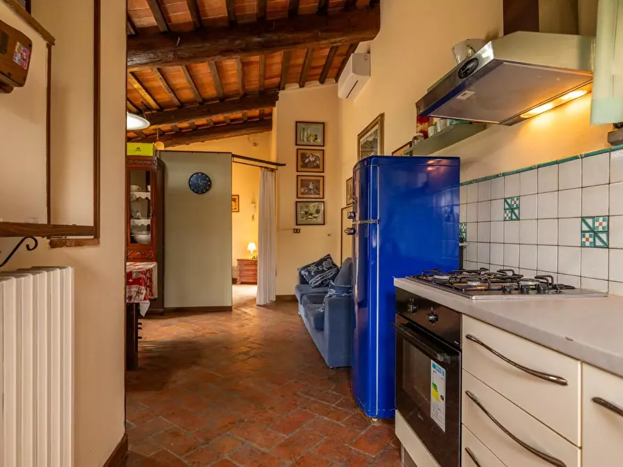 Immagine 43 di Villa in vendita  a Pontedera