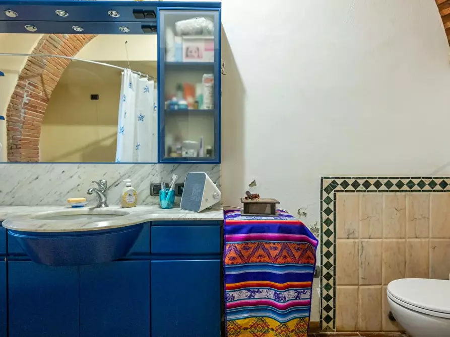 Immagine 105 di Villa in vendita  a Pontedera