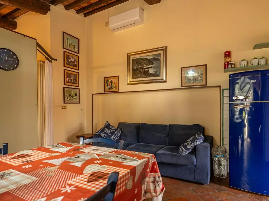 Immagine 44 di Villa in vendita  a Pontedera