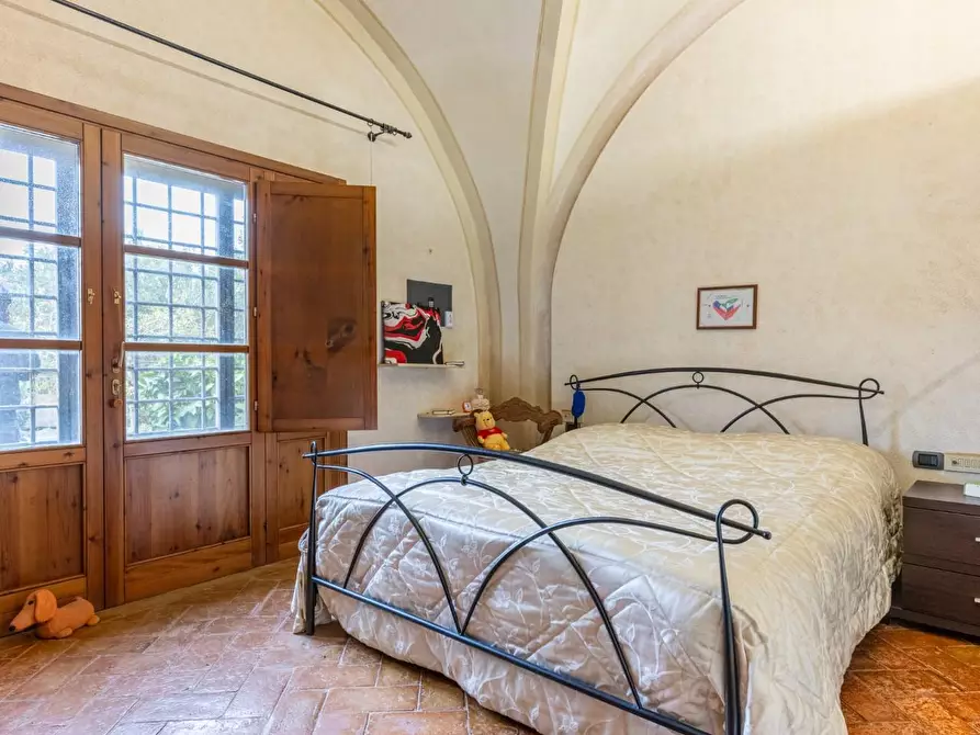 Immagine 102 di Villa in vendita  a Pontedera