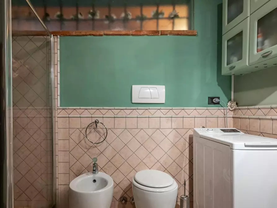 Immagine 55 di Villa in vendita  a Pontedera