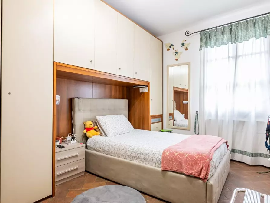 Immagine 83 di Villa in vendita  a Pontedera