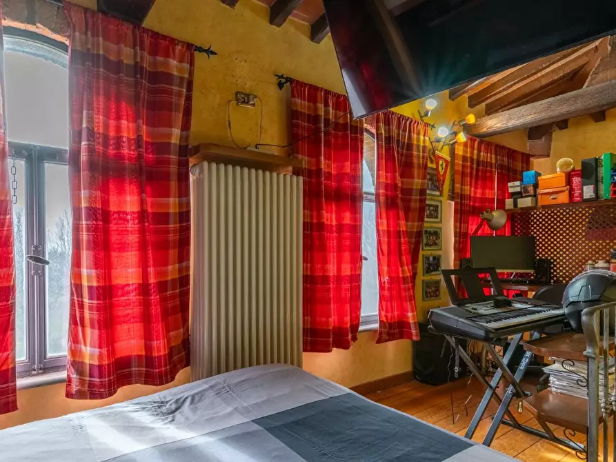 Immagine 95 di Villa in vendita  a Pontedera