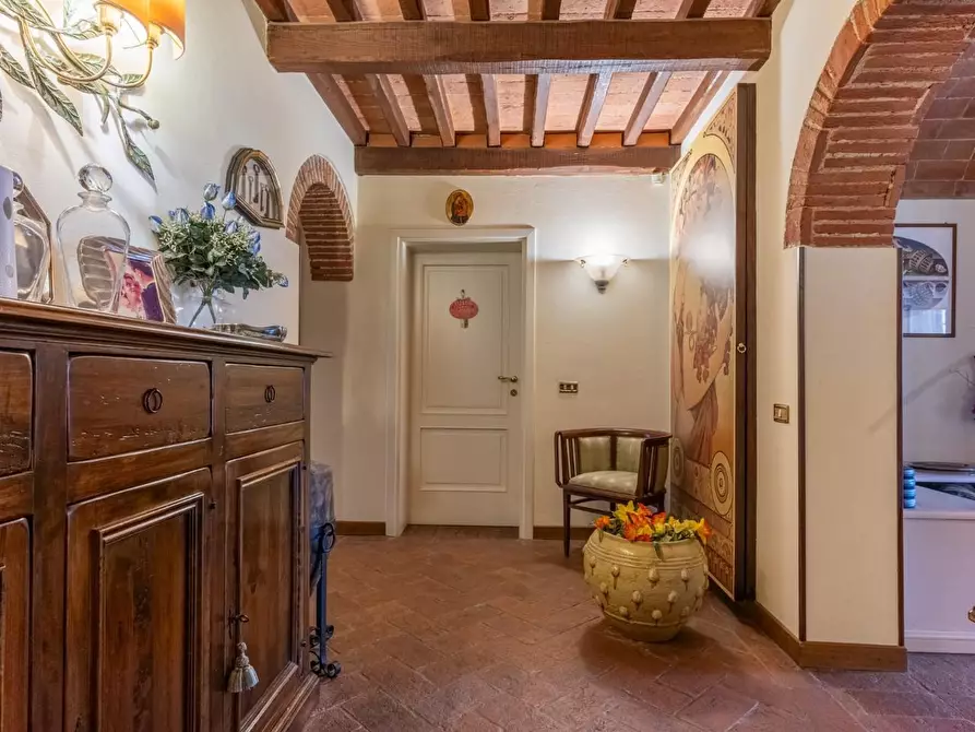 Immagine 82 di Villa in vendita  a Pontedera