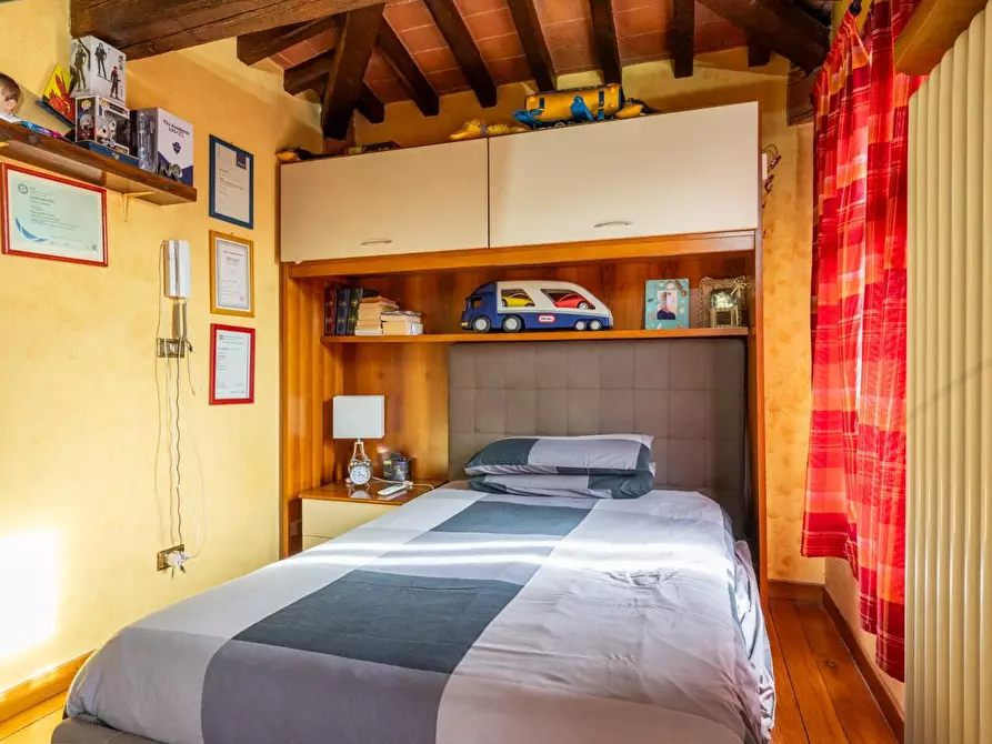 Immagine 96 di Villa in vendita  a Pontedera