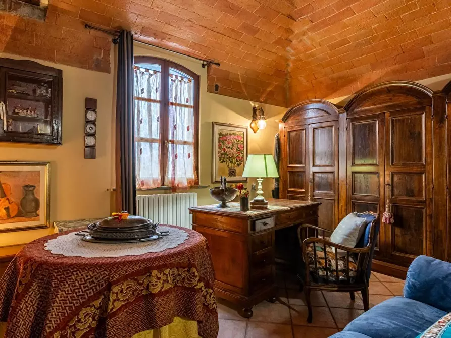 Immagine 68 di Villa in vendita  a Pontedera