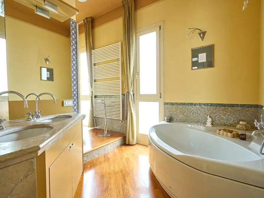 Immagine 10 di Appartamento in vendita  a Fucecchio