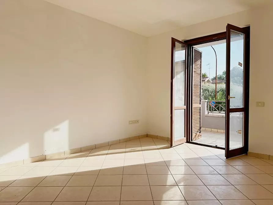 Immagine 4 di Appartamento in vendita  a Pescia