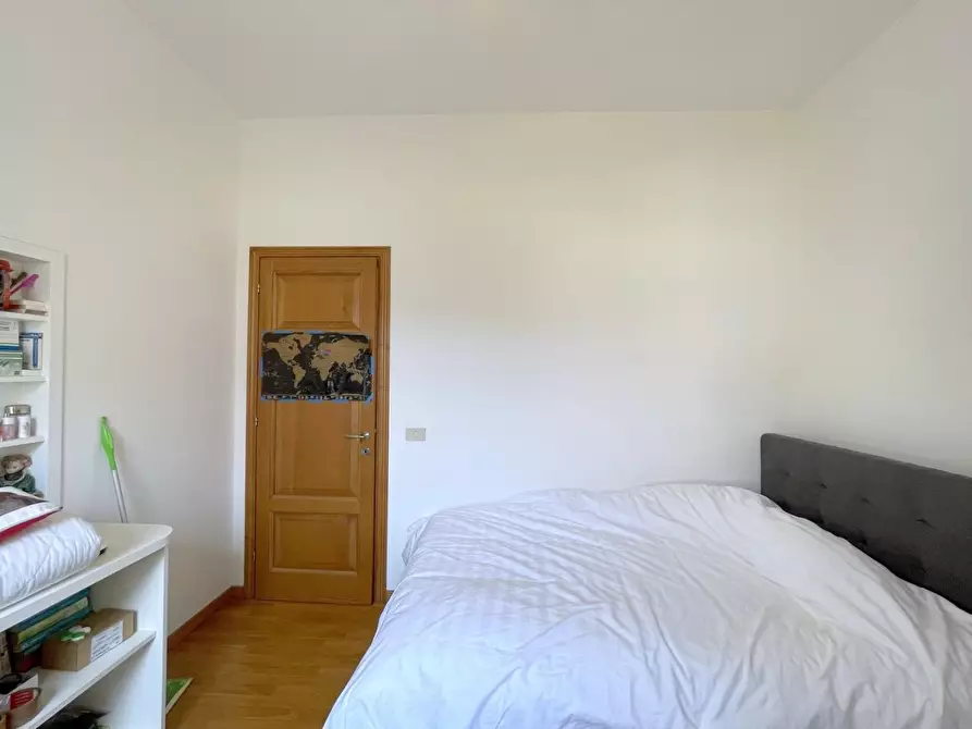 Immagine 19 di Appartamento in vendita  a Viareggio