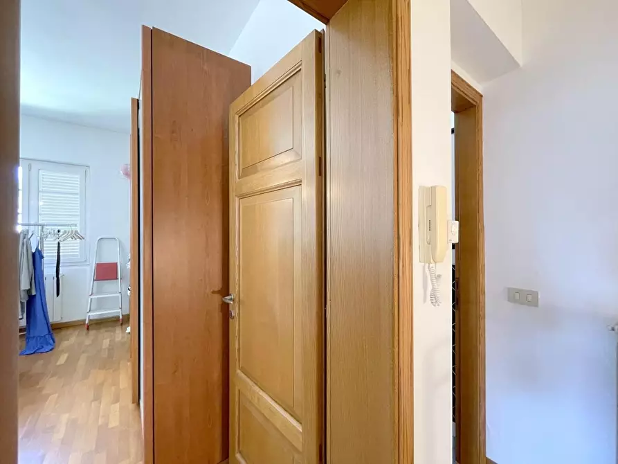 Immagine 20 di Appartamento in vendita  a Viareggio