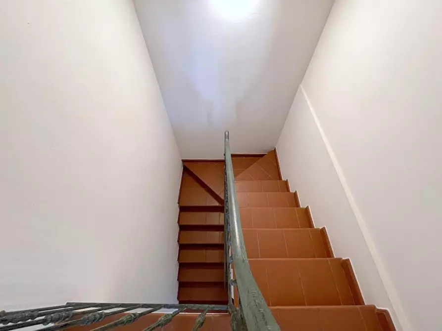 Immagine 30 di Appartamento in vendita  a Viareggio