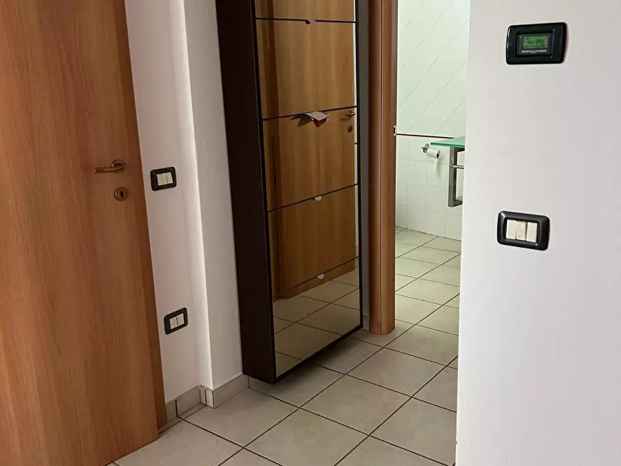 Immagine 6 di Appartamento in vendita  a Cecina