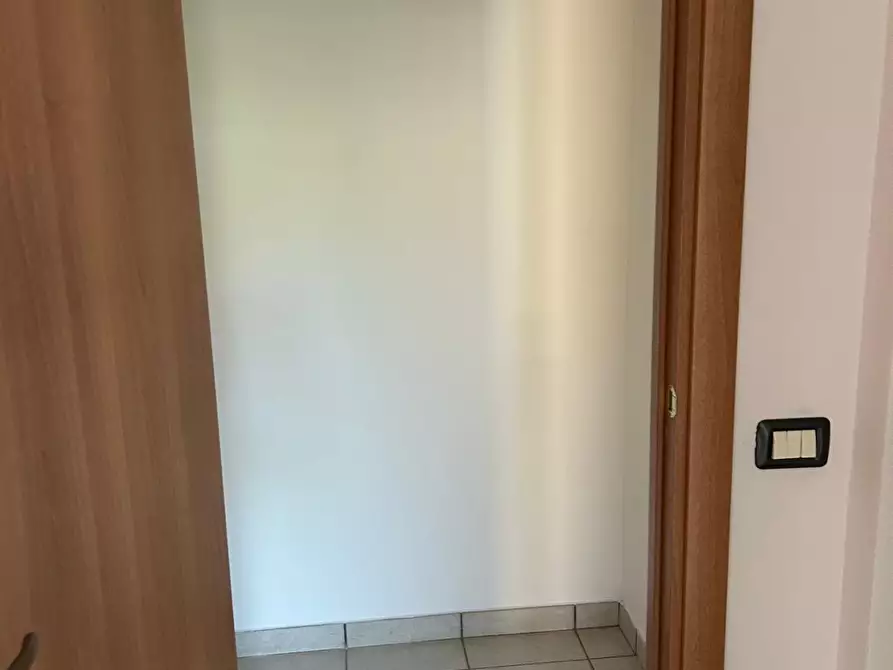 Immagine 16 di Appartamento in vendita  a Cecina