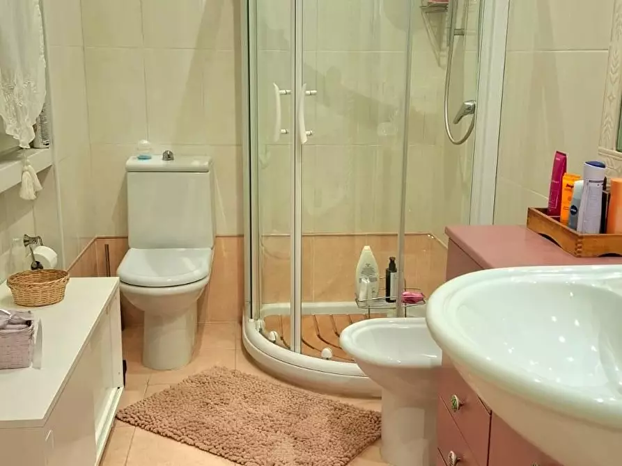 Immagine 17 di Casa bifamiliare in vendita  a Carrara