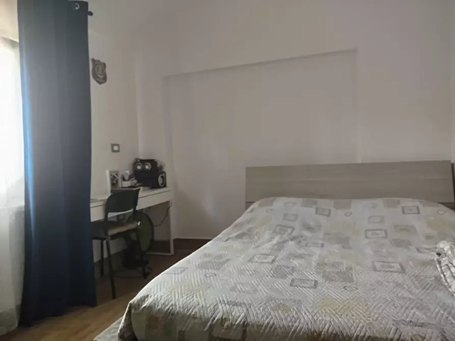 Immagine 15 di Villa in vendita  a Pisa