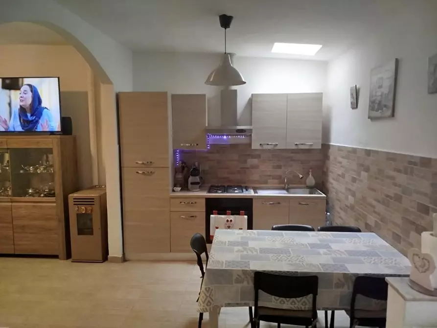 Immagine 8 di Villa in vendita  a Pisa
