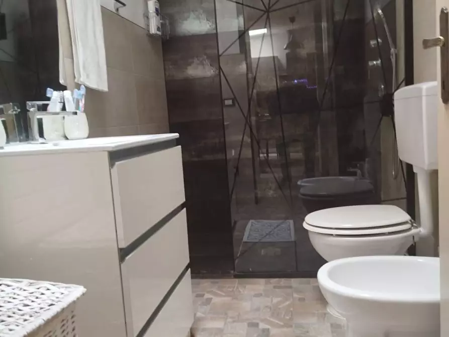 Immagine 11 di Villa in vendita  a Pisa