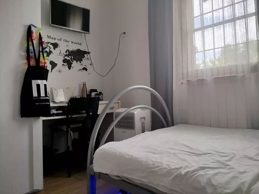 Immagine 13 di Villa in vendita  a Pisa