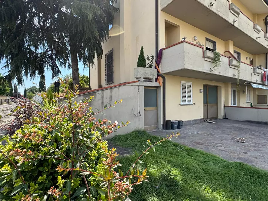 Immagine 16 di Villetta a schiera in vendita  a Empoli