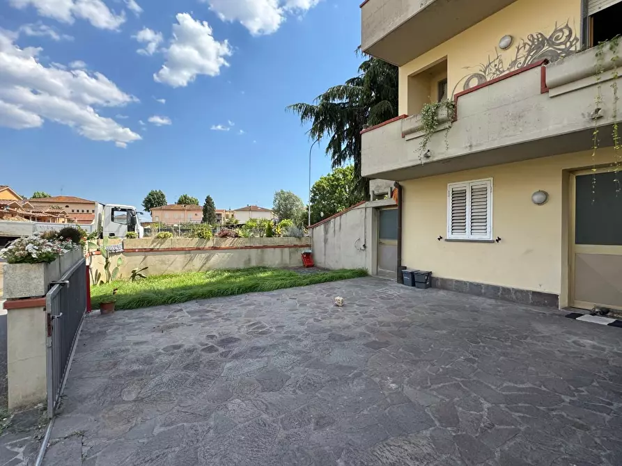 Immagine 14 di Villetta a schiera in vendita  a Empoli